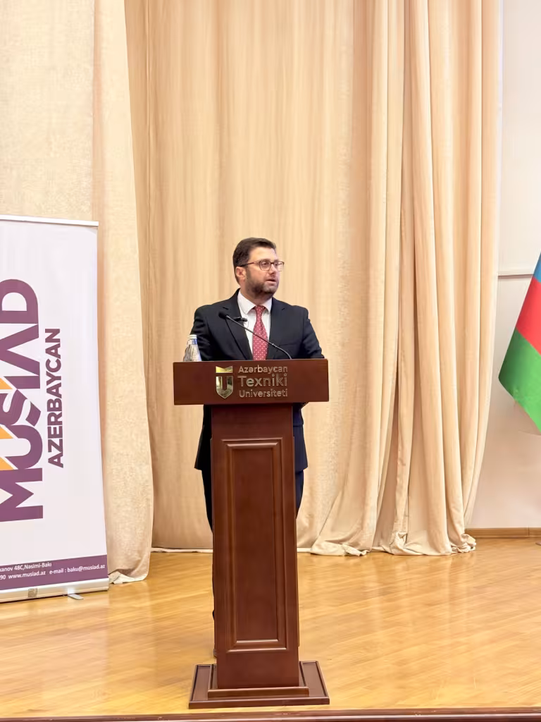 azerbaycan_girisimcilik_semineri