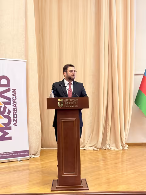 azerbaycan_girisimcilik_semineri