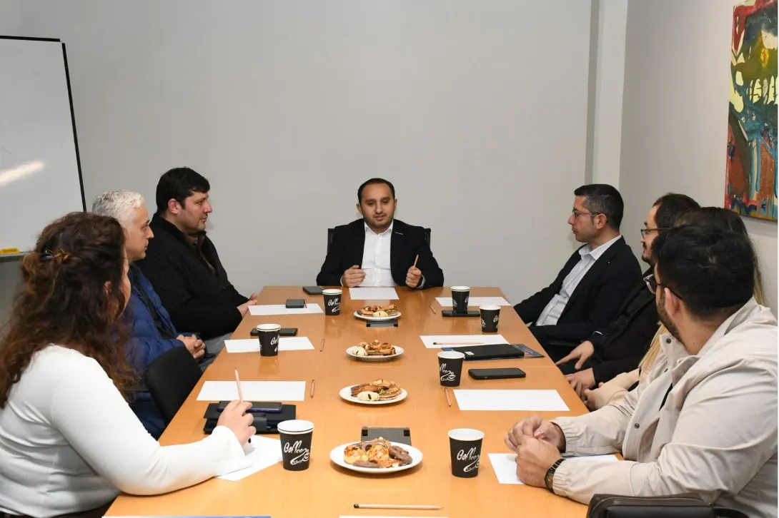 connect_over_coffee_7